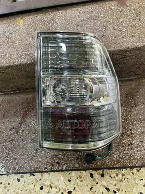 Mitsubishi Pajero Taillight