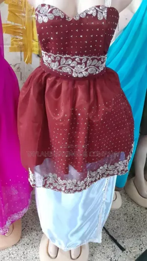 Kinyakonle Muilt Coloured Traditional Wear
