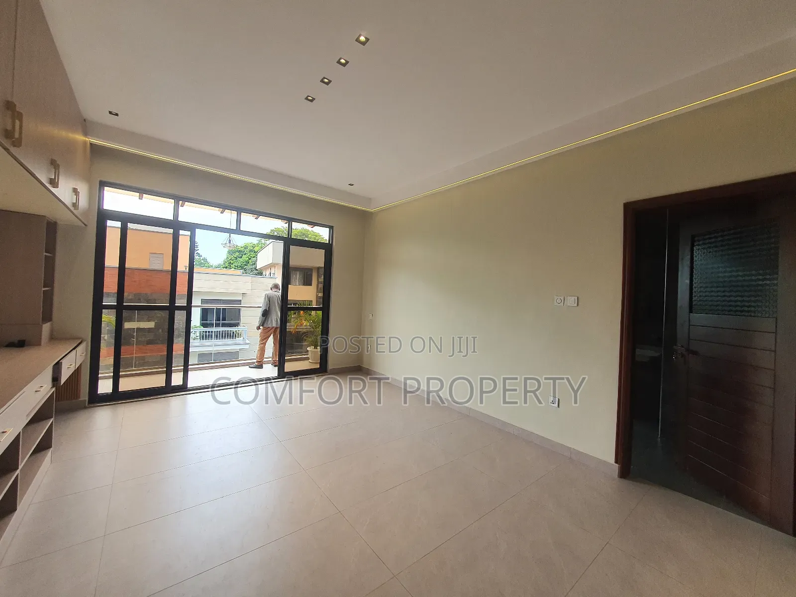 3bdrm Apartment in Bunga, Makindye for rent
