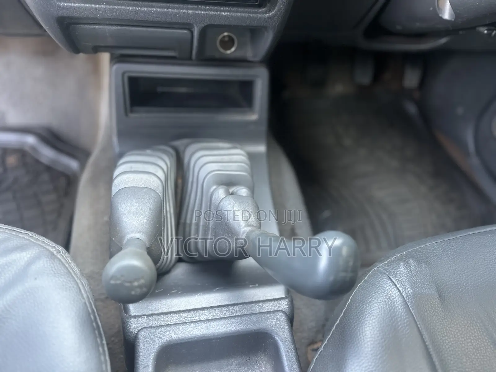 Mitsubishi L200 Double Cab 2.5 TD 4WD 2003 Black