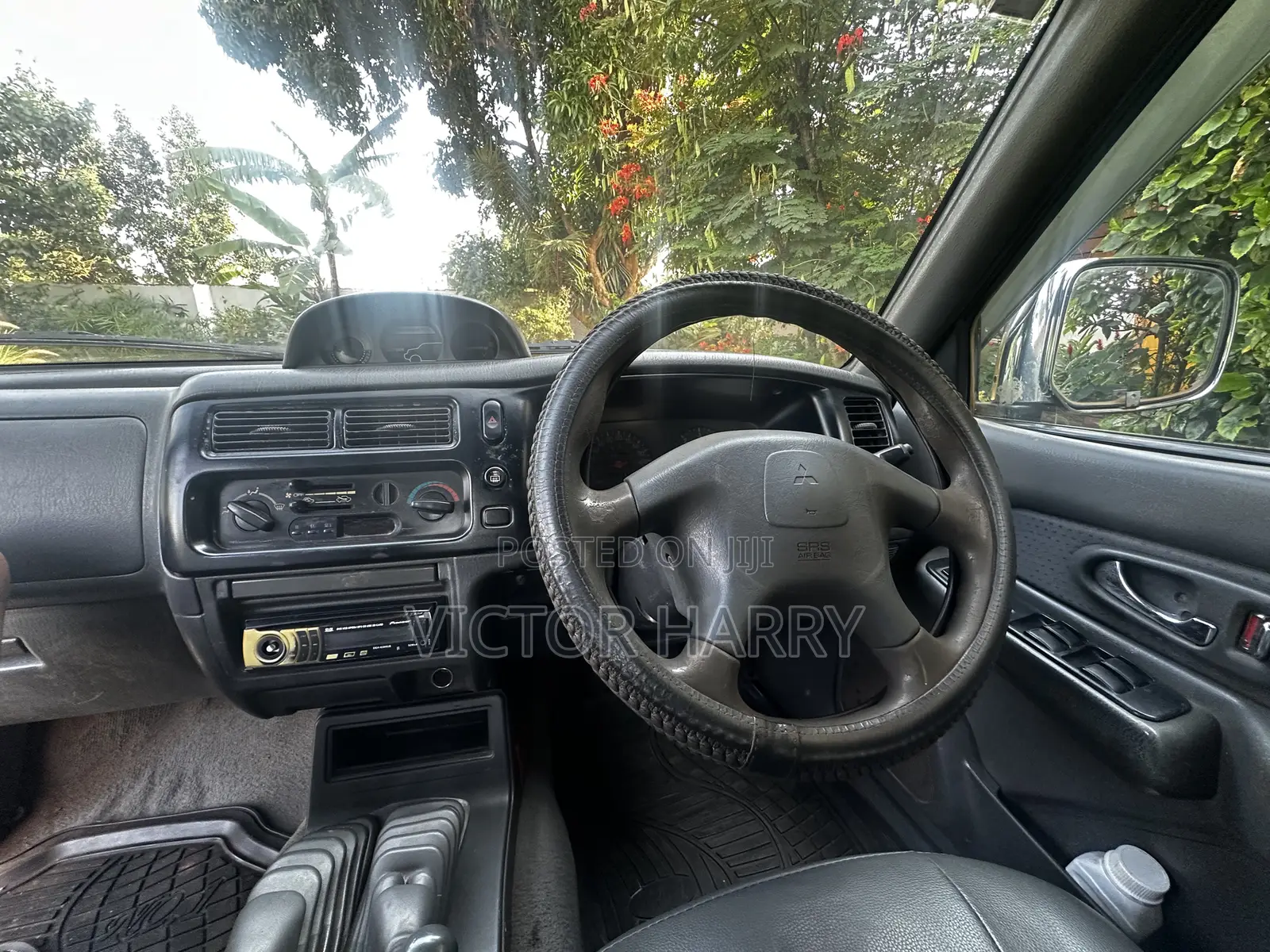Mitsubishi L200 Double Cab 2.5 TD 4WD 2003 Black