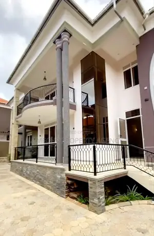 Photo - 5bdrm Duplex in Munyonyo, Central Division for rent