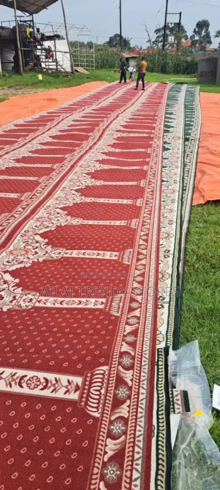 Wall to Wall Mosque Woolen Carpets Per Square Metre