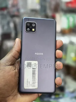 New Sharp Aquos Sense 32 GB Black