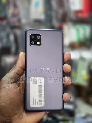 Photo - Sharp Aquos sense5G 64 GB Black