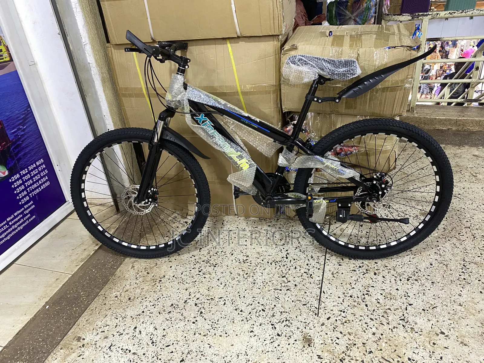 Black Size 26 Bicycle for Adults