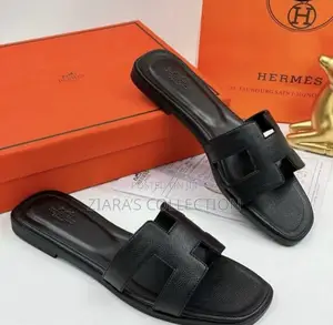 Black Hermes Lady’S Sandals