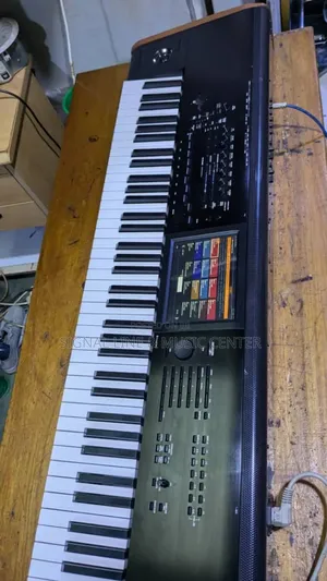 Korg Kronos Keyboard 88 Keyboard
