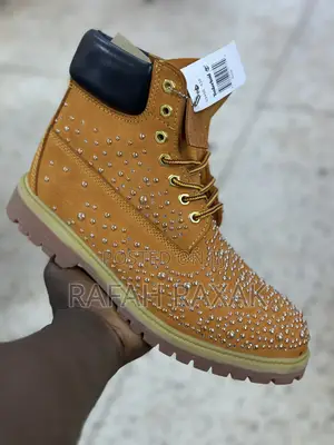 Original Timberland Premium 6 Inch Honey Nubunk Brown Boots