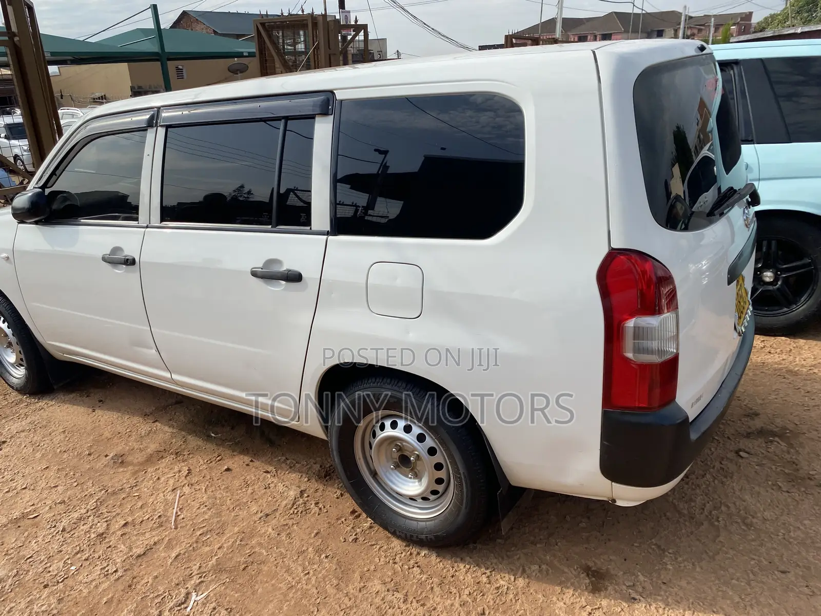 Toyota Succeed SV Premium 2014 White