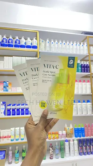 Photo - Vita-C Dark Spot Care Serum Sheet Mask