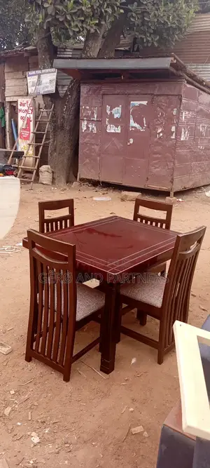 4 Seater Dining With High Durability