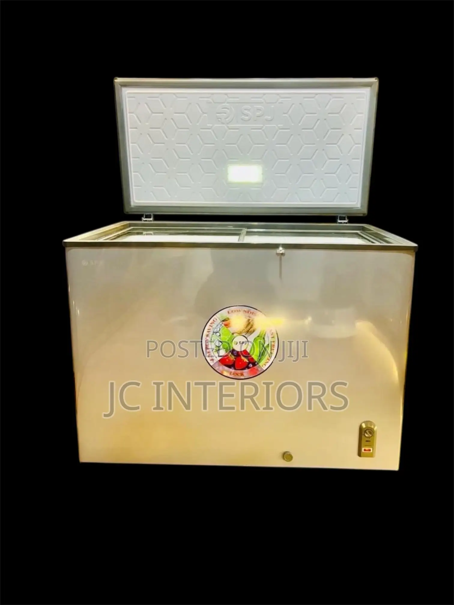 SPJ 400 Litres Chest Freezer at 1,270,000 Ugx
