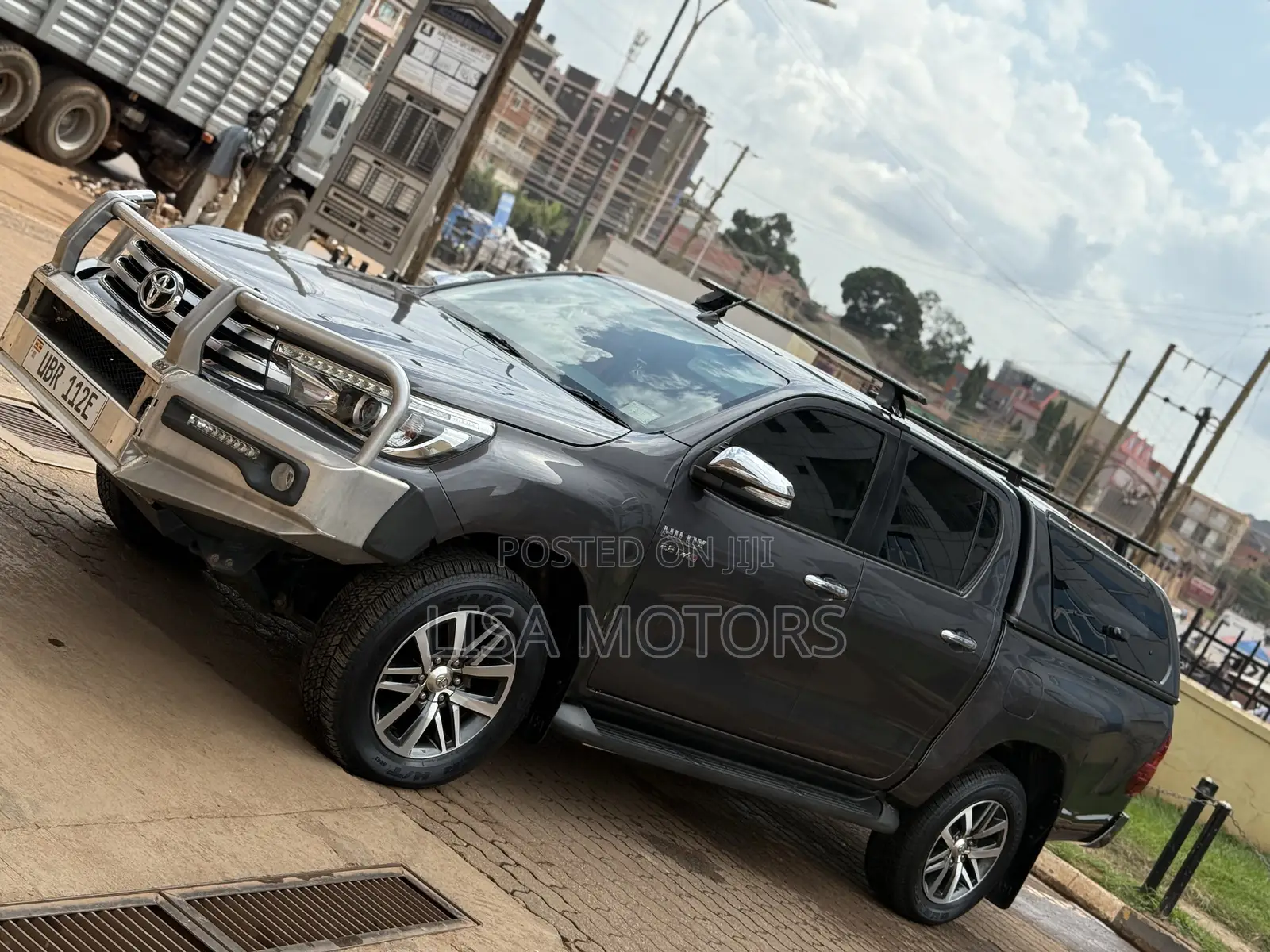 Toyota Hilux 2016 Gray