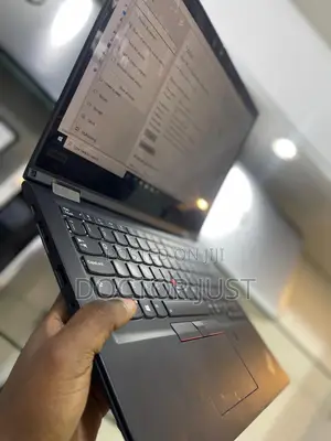 Laptop Lenovo ThinkPad X390 Yoga 8GB Intel Core I5 SSD 256GB