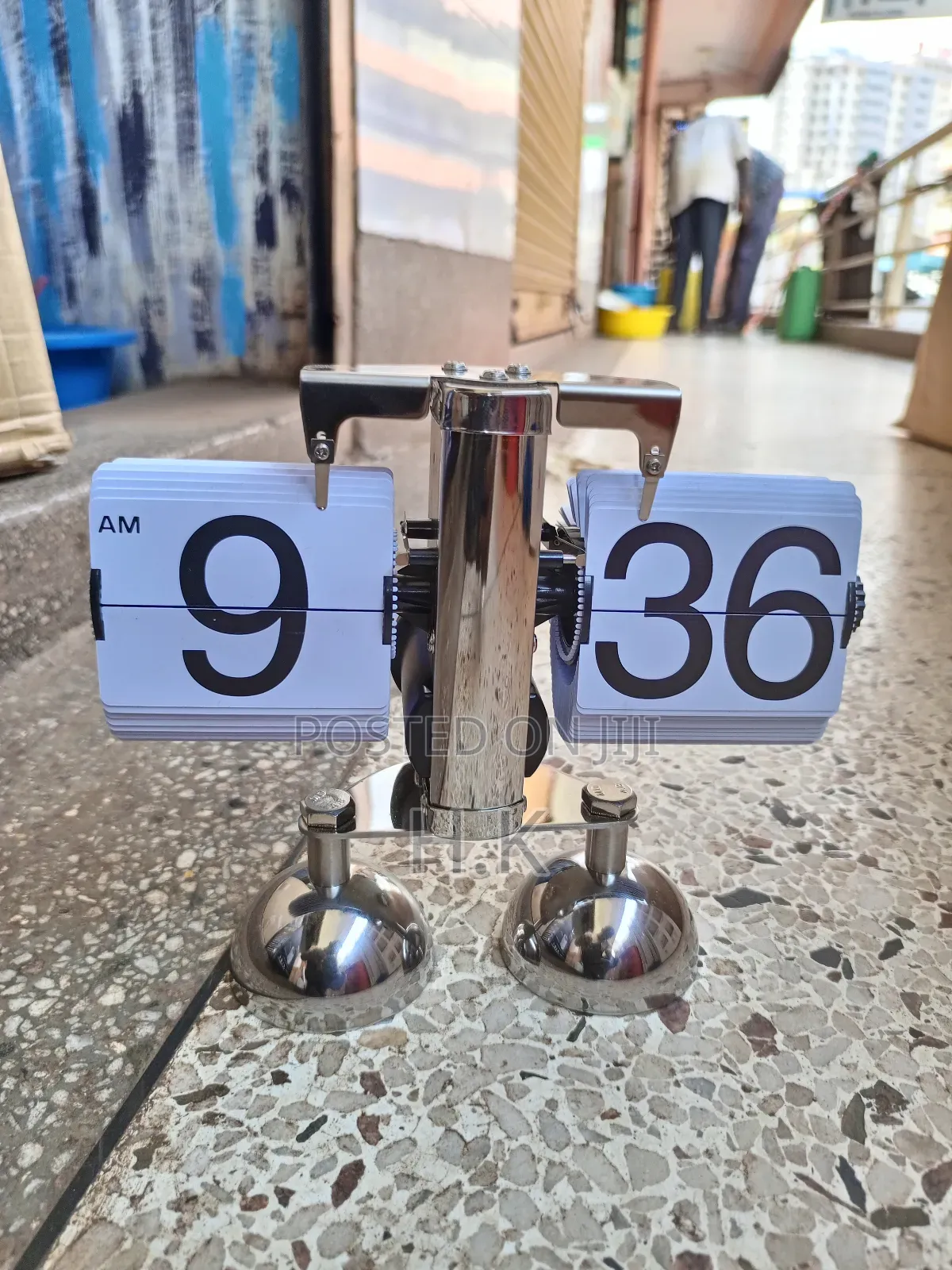 Retro Flip-Down Clock
