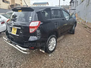 Toyota Vanguard 2010 Black