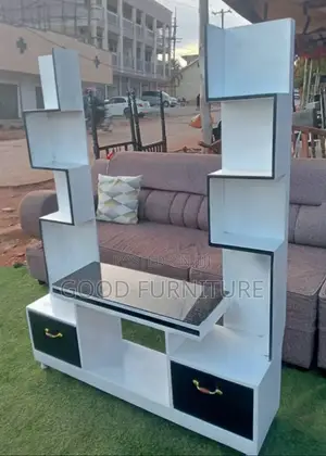 Good and Elegant TV Stand Unit