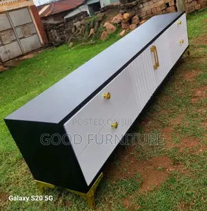 Best, Spacious and Luxurious Tv Stand
