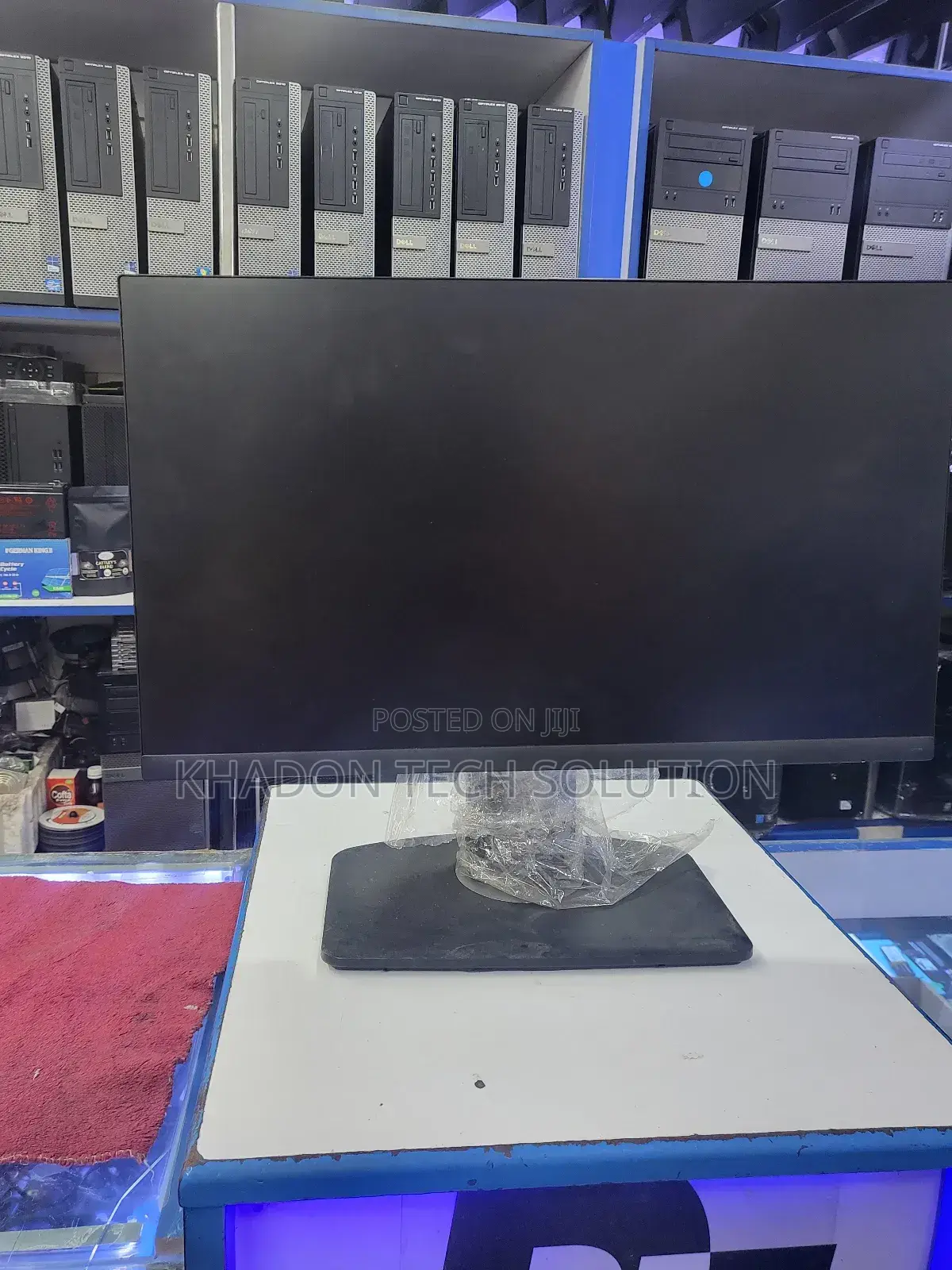 Dell Ips Monitor With Hdmi Dp Vga Usb Board Less 22 Inches
