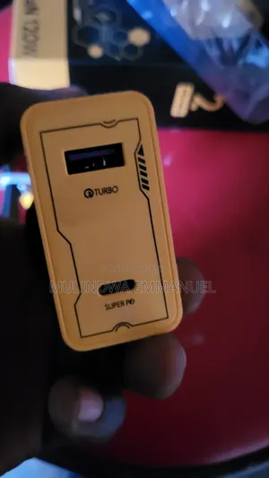 Super Fast Charger 120 Watts. Fast Charger for iPhone and C