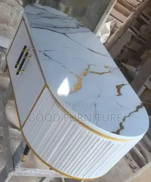 Lovely and Good Centre Table