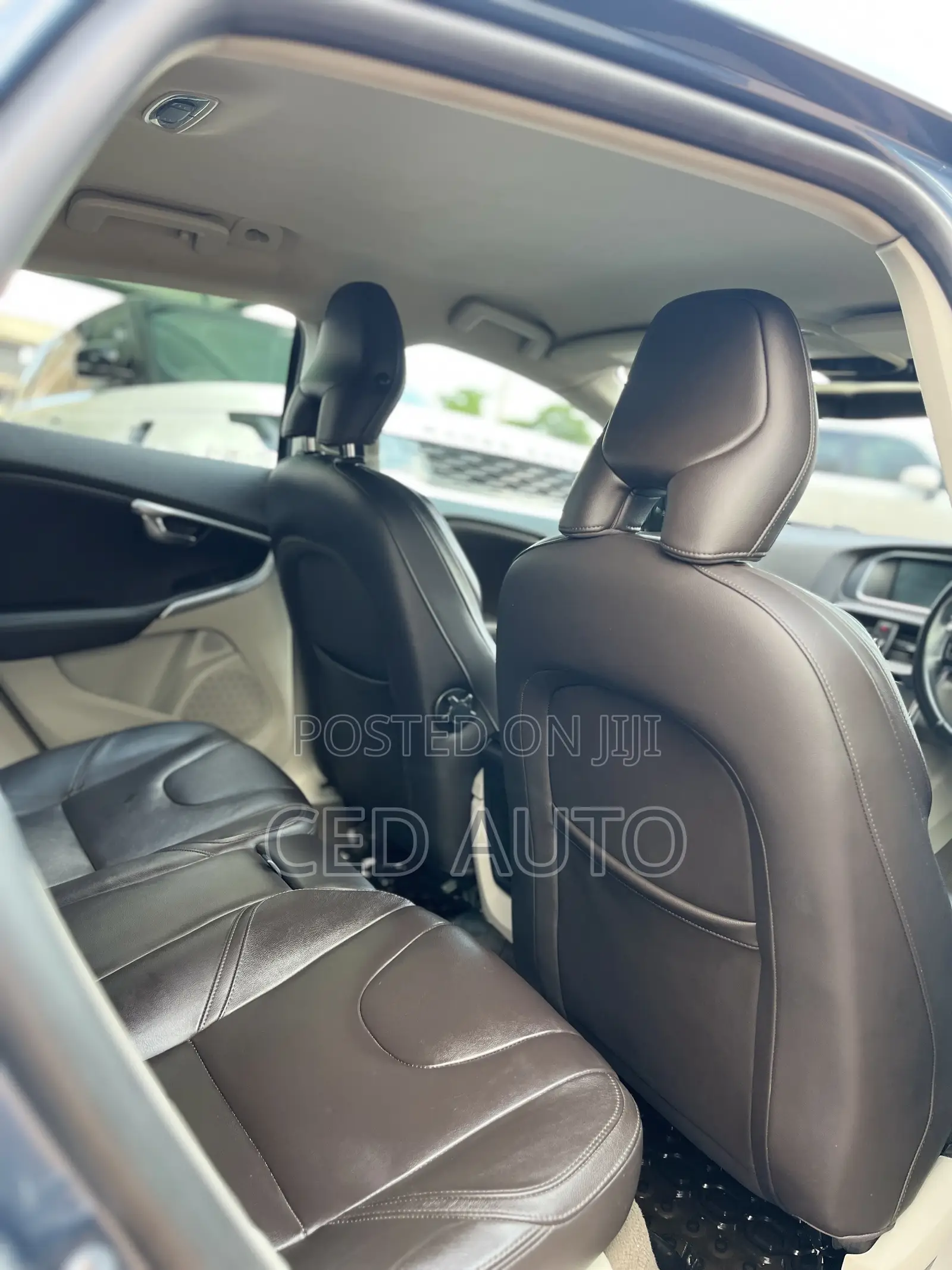 Volvo V40 2015 Blue