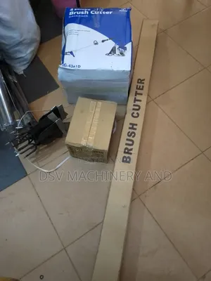 Four Stroke Weeding Machine