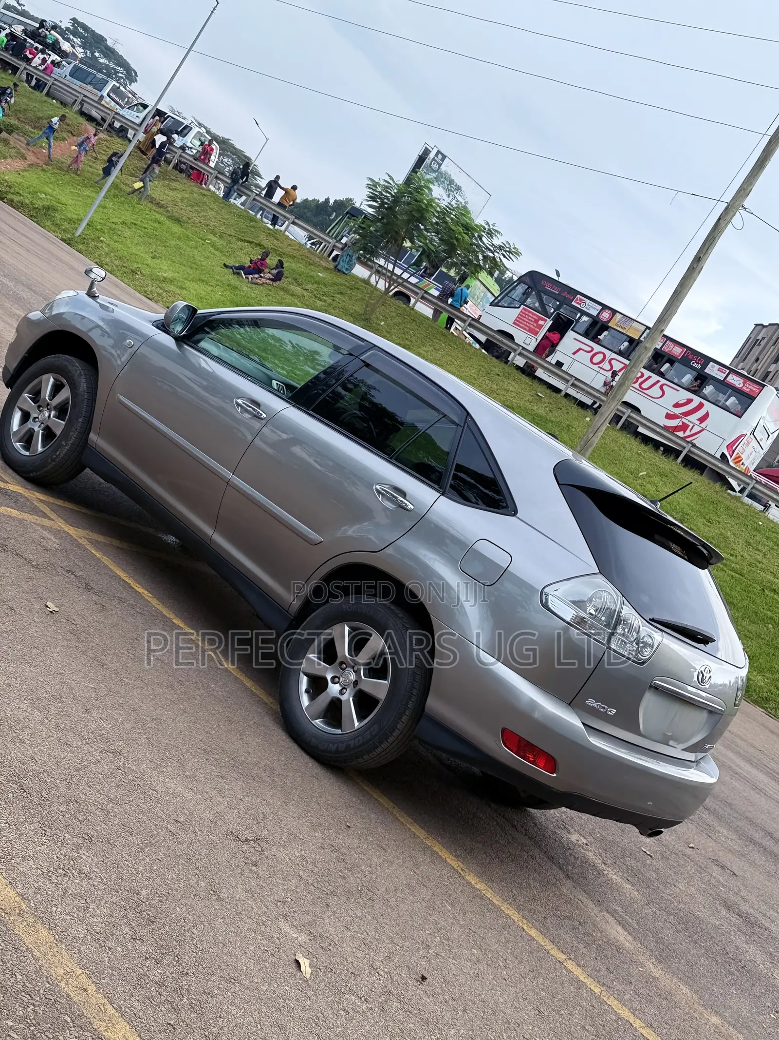 Toyota Harrier 2.4 2009 Gray
