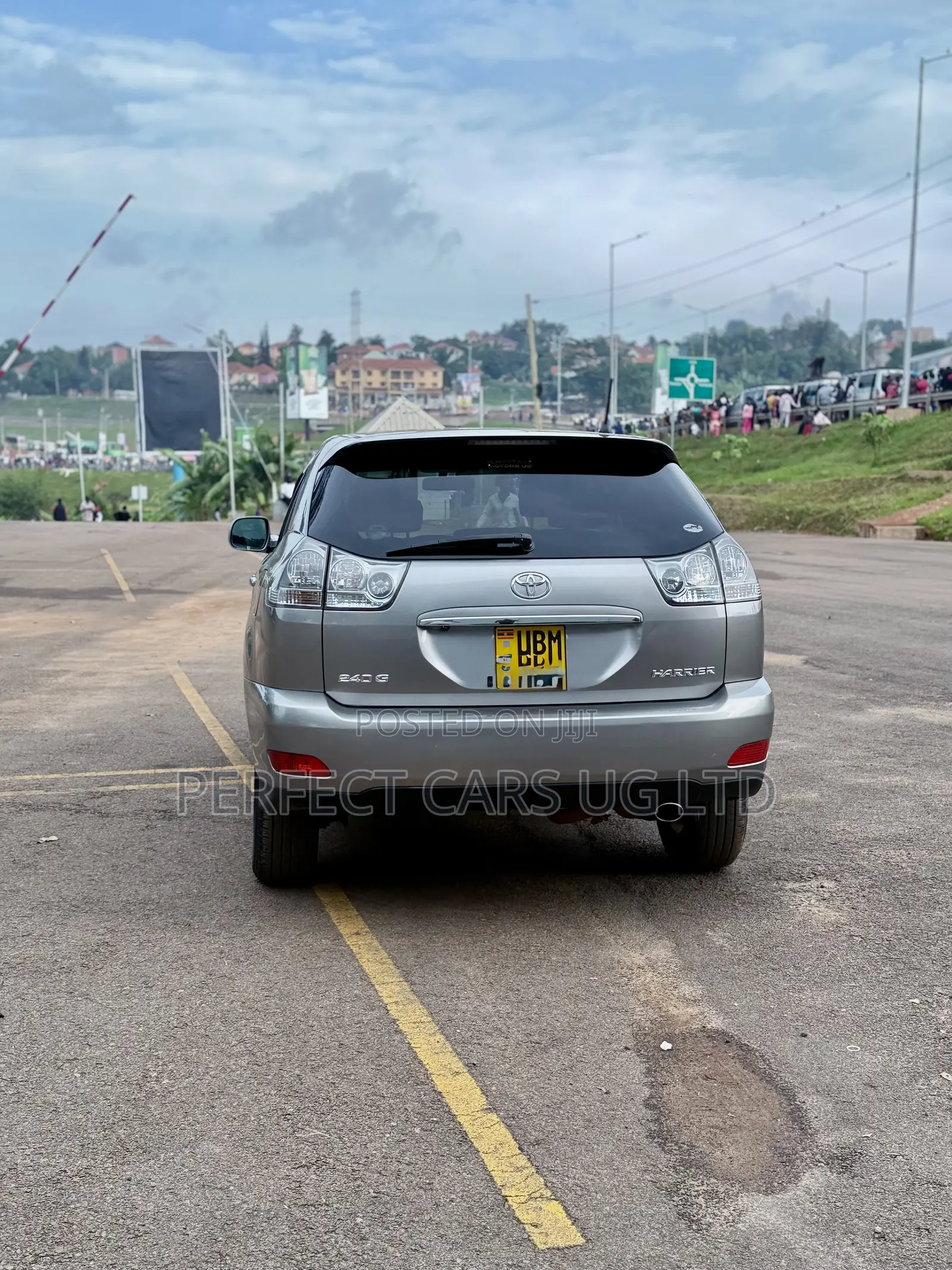 Toyota Harrier 2.4 2009 Gray