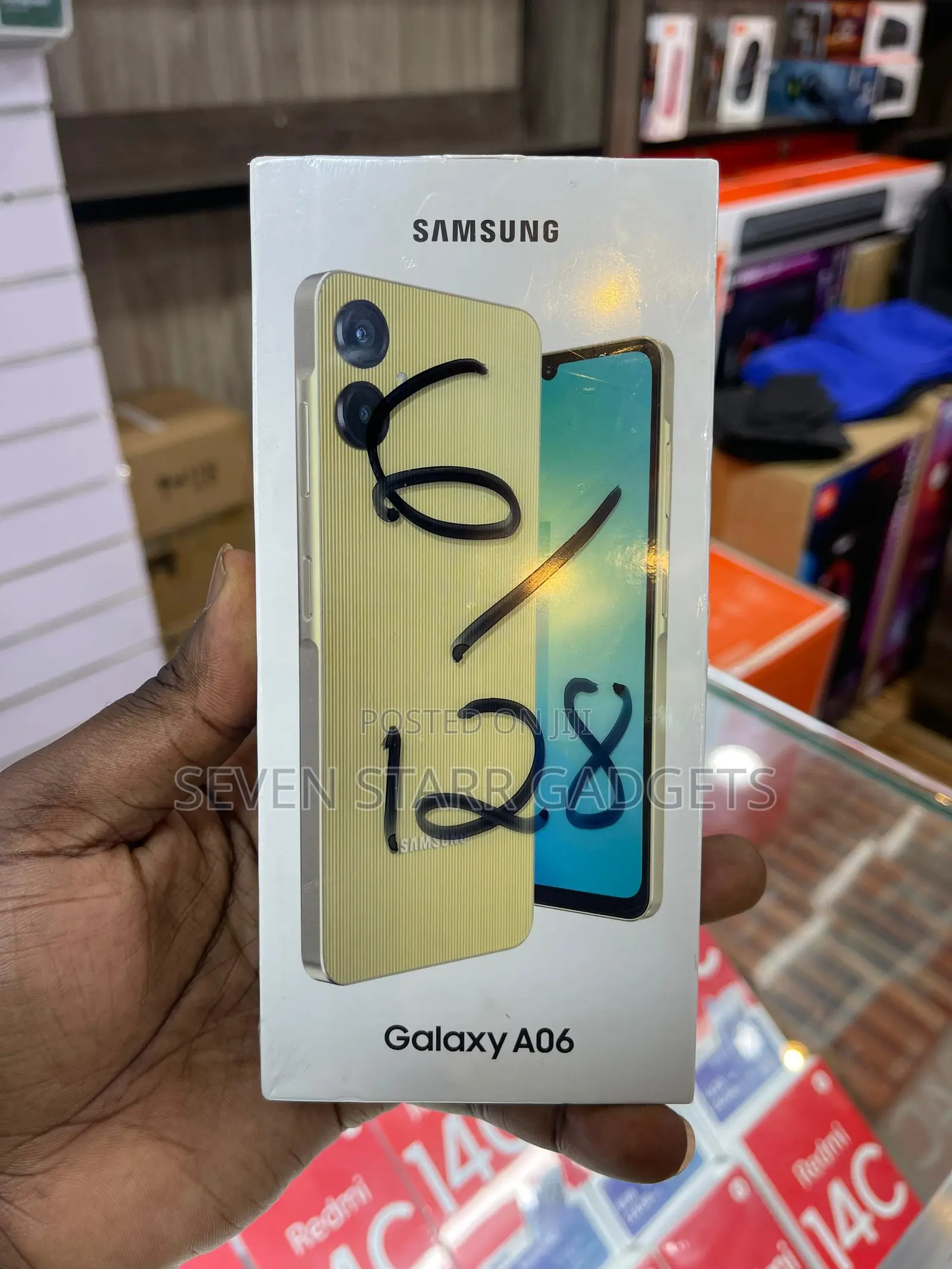 New Samsung Galaxy A06 128 GB Gold