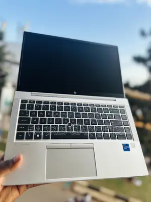 Laptop HP EliteBook 840 G8 16GB Intel Core I7 SSD 256GB