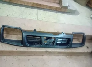 Grille for Nissan Hardbody
