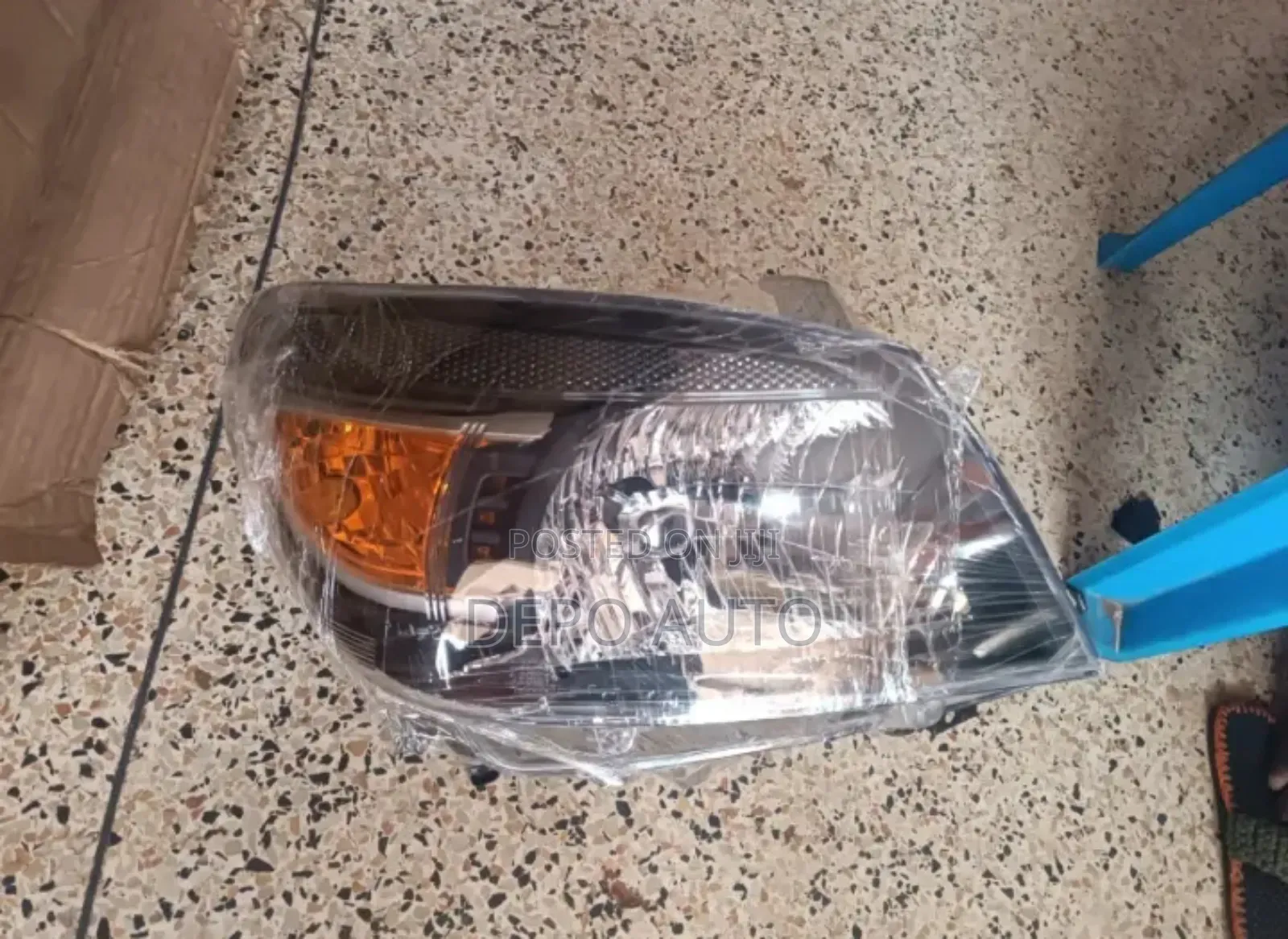 Ford Ranger 2009 Headlamp