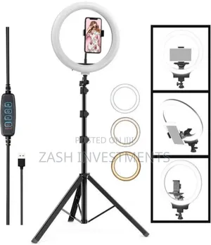 Photo - Mobile Stand With Ring Light