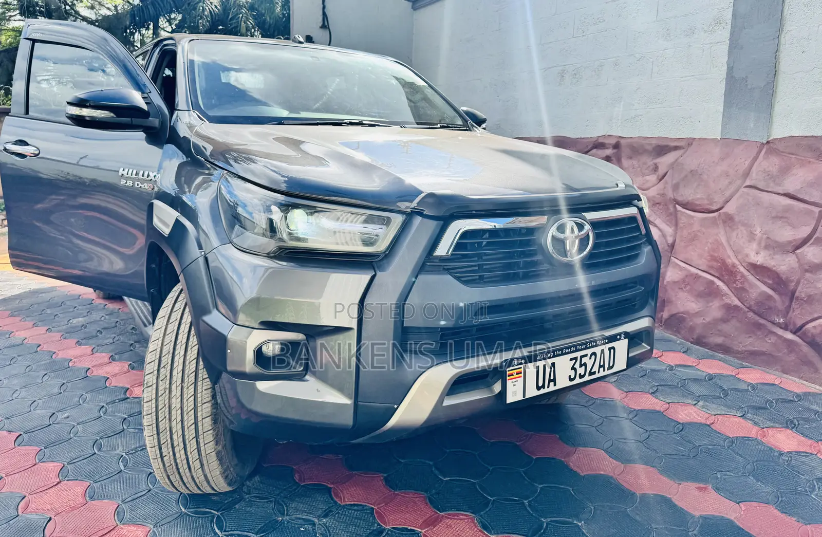 Toyota Hilux Revo Double Cab Deisel 2.8 AWD 2017 Gray
