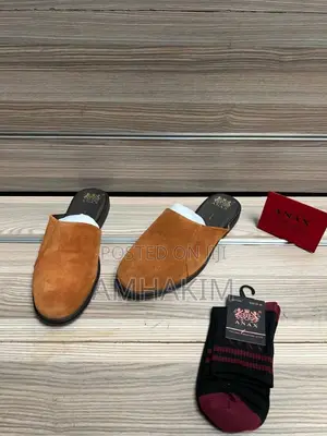 New Anax Classic Suede Mules In Stock