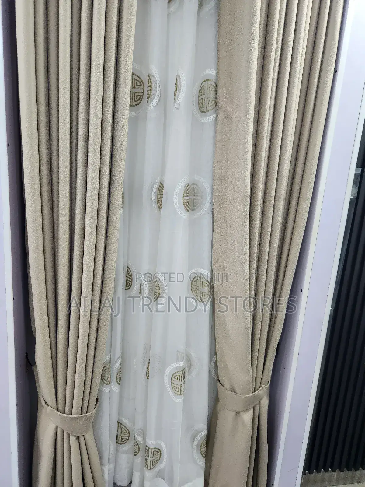 Pretty Curtains Per Finished Metre