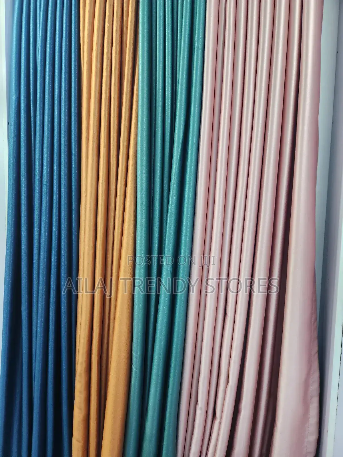 Attractive Curtains Per Finished Metre