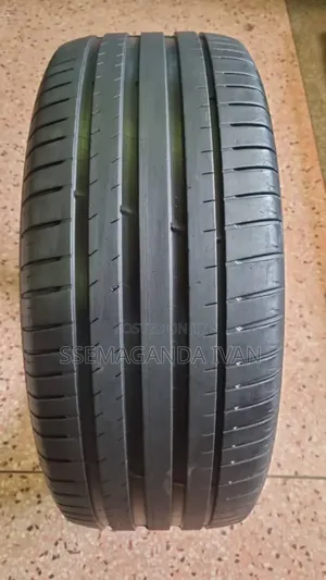 265/50r20 Michellin Pilot Sport Foreign Used
