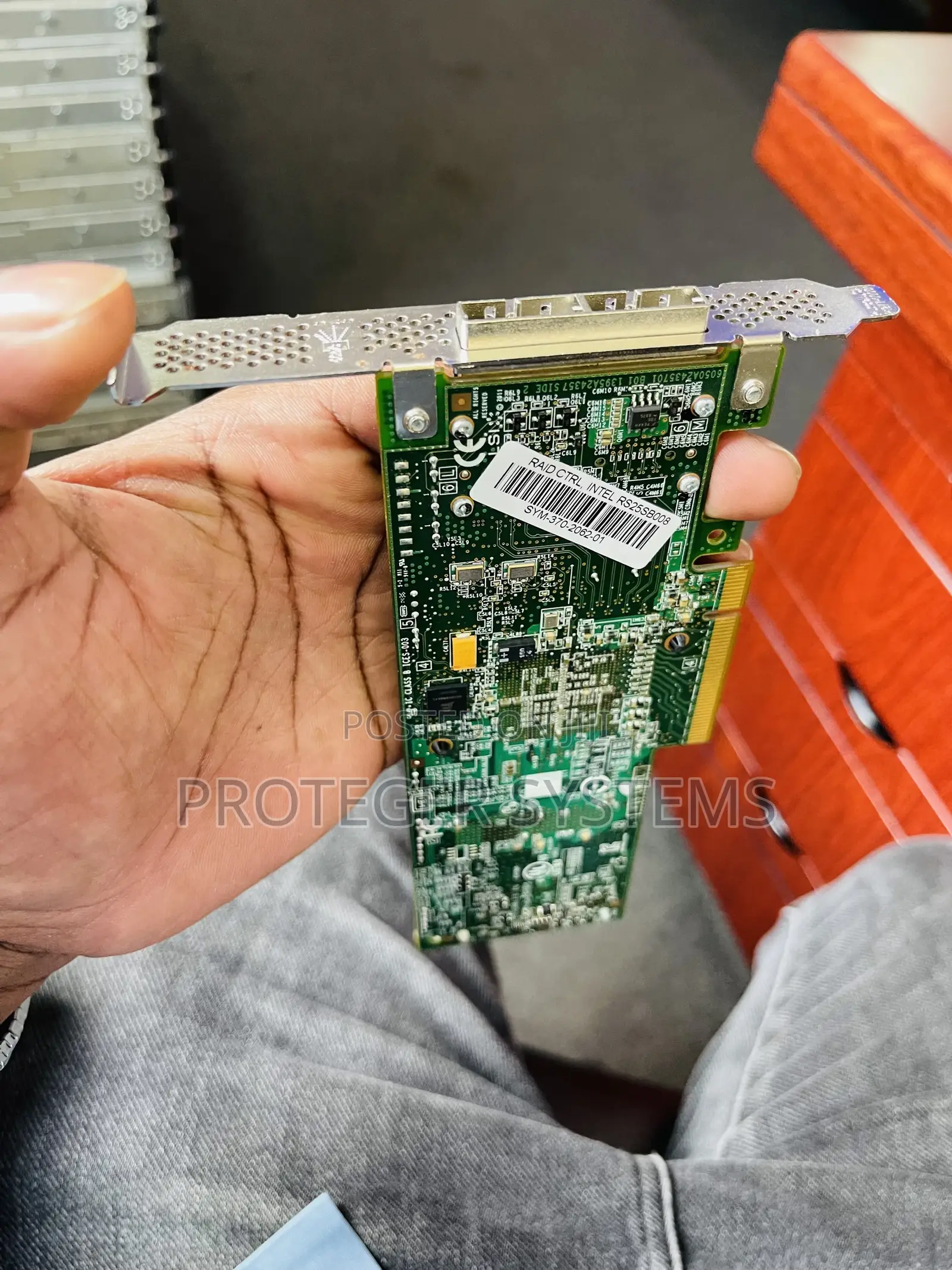 Hp Dual Port Hba/Isci/Raid/Nas Controller Card