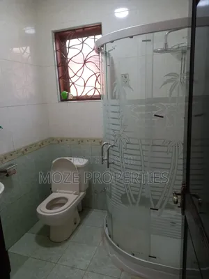 3bdrm Bungalow in Naalya Estate, Central Division for rent