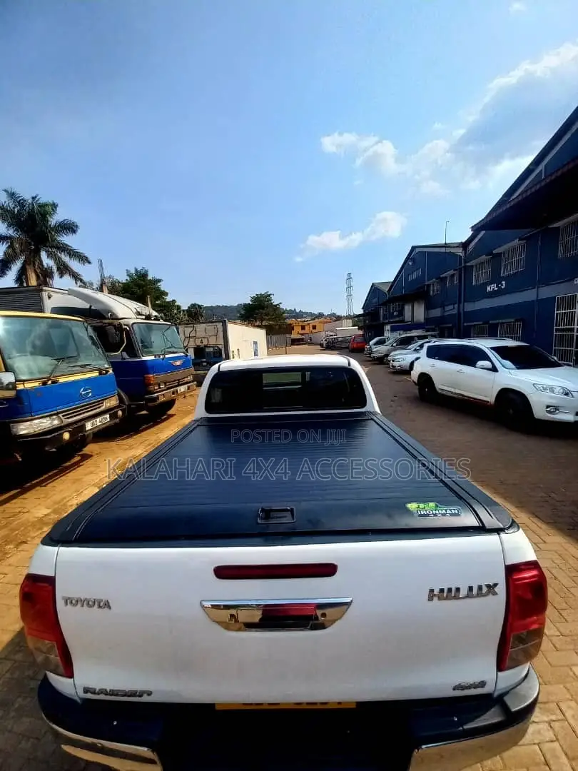 Manual Roller Shutter Cover Hilux/Recco/Revo/Vigo