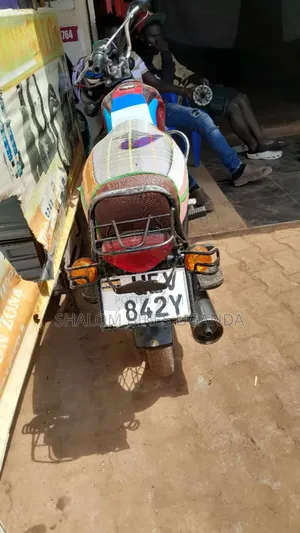 Bajaj Boxer 2022 Red