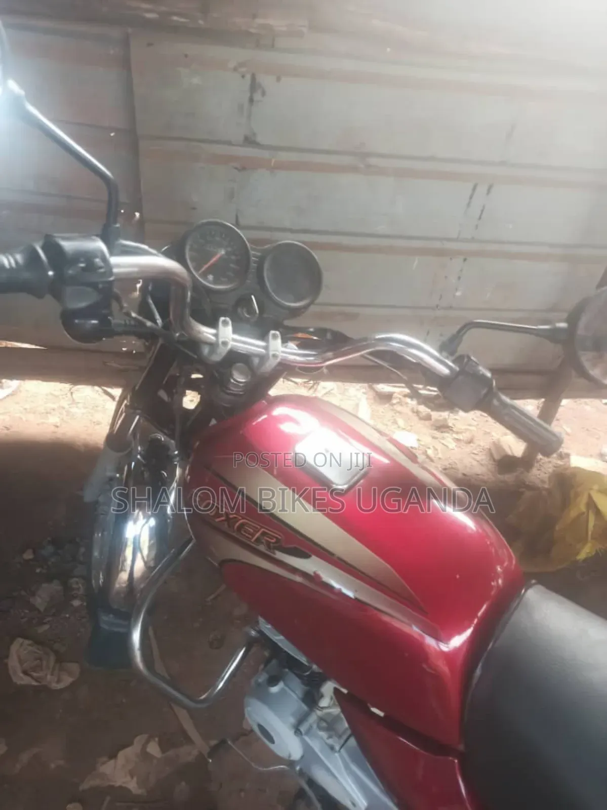 Bajaj Boxer 2024 Red