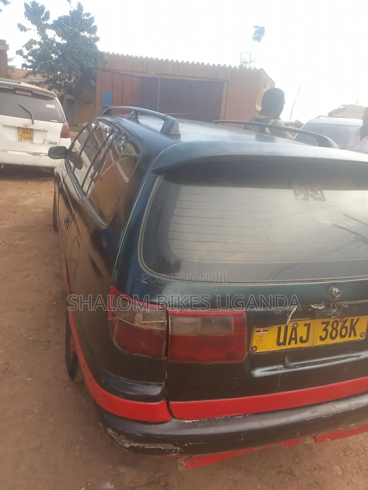 Toyota Caldina 2003 Black