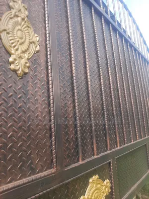 Metallic Gates