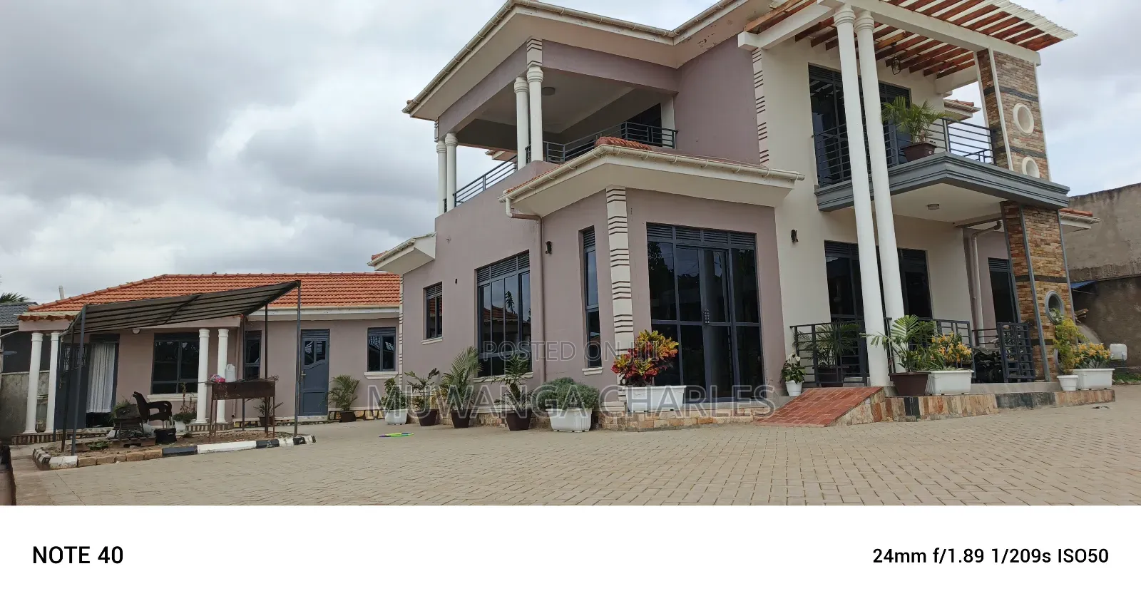 4bdrm Duplex in Nakawa for sale