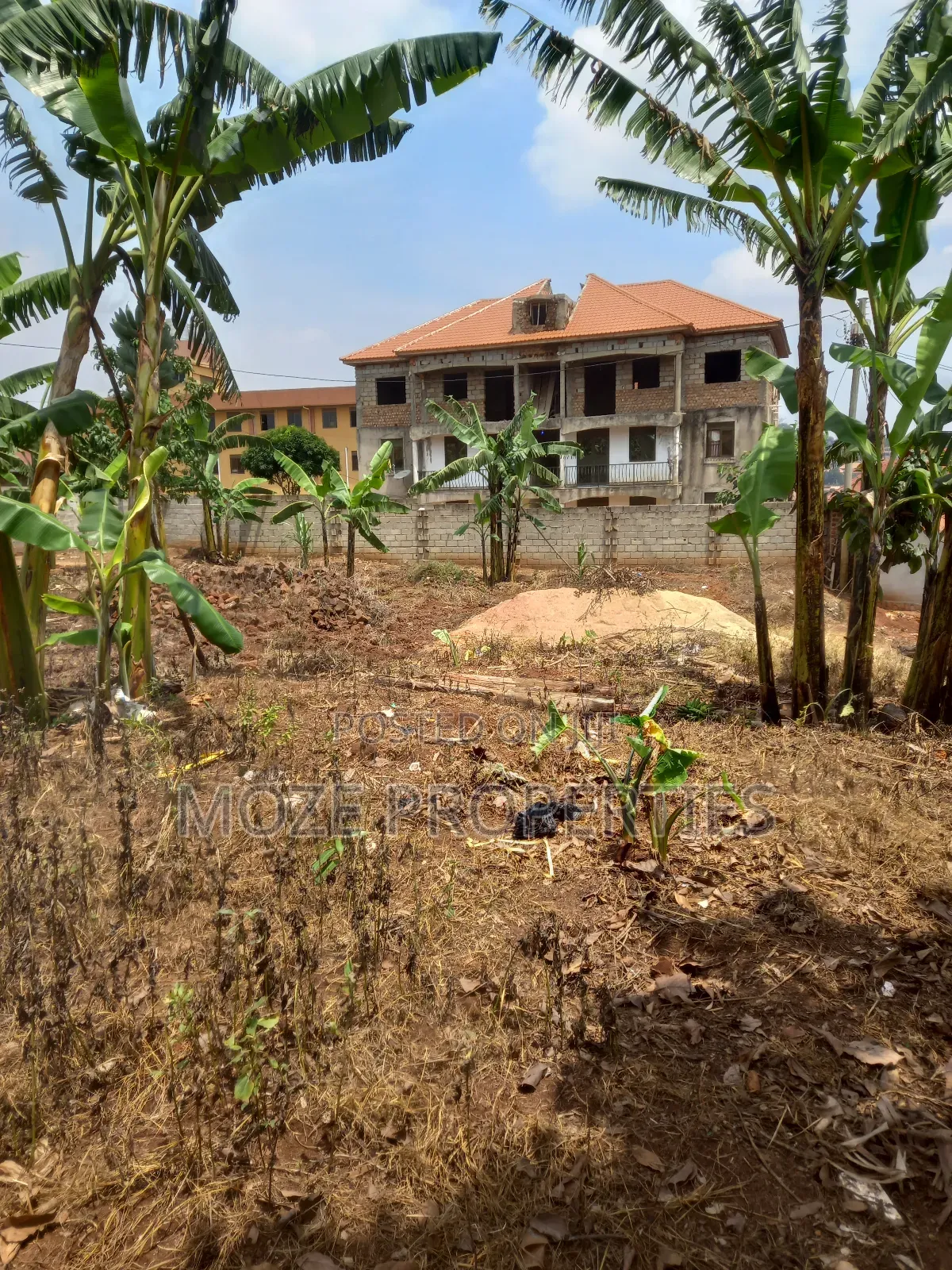 50x100 Land for Sale in Bweyogerere Buto.
