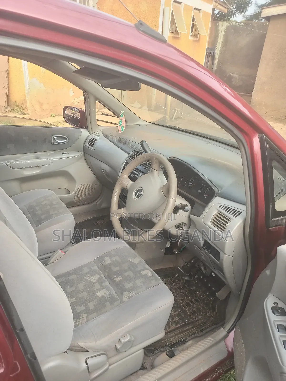 Mazda Premacy 2006 Red
